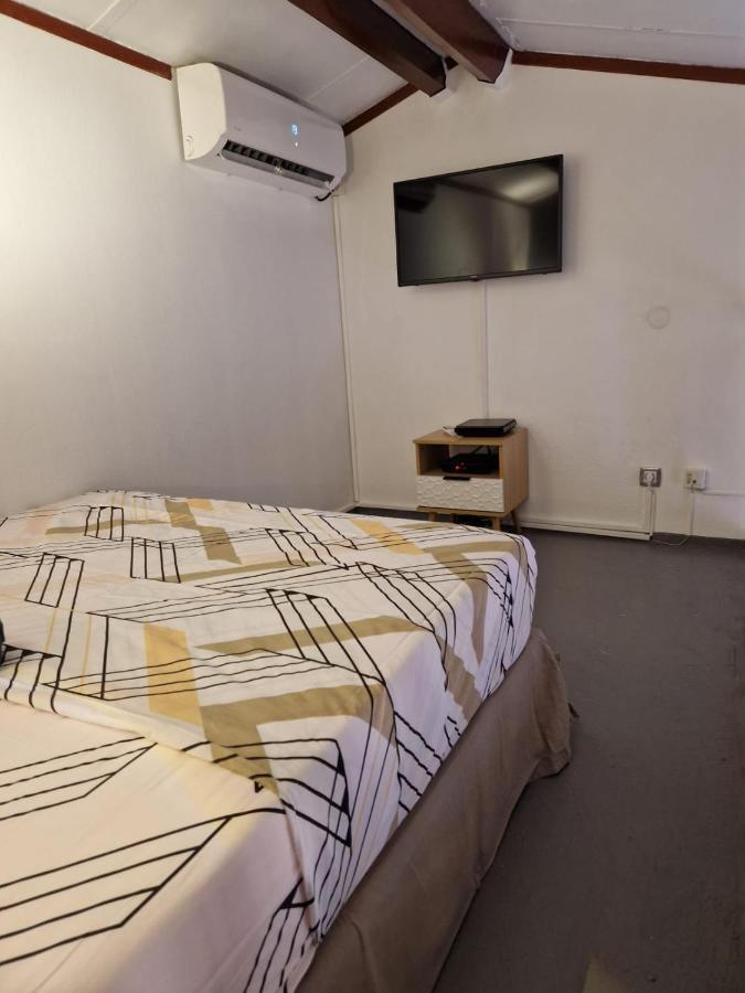 Studio Renove Au Coeur De Sainte Anne Экстерьер фото